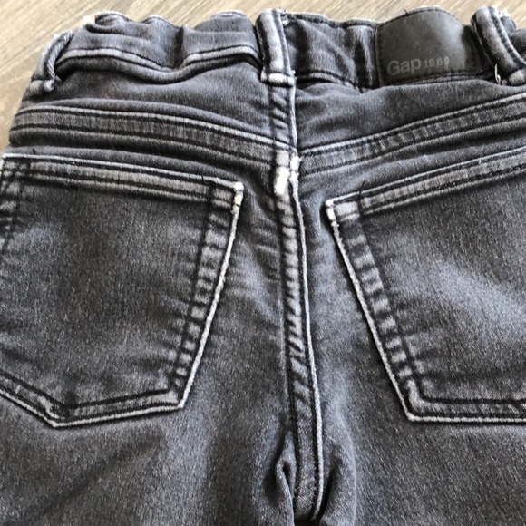 BabyGap jeans lot size 4 (2 pairs) - Picture 6 of 11